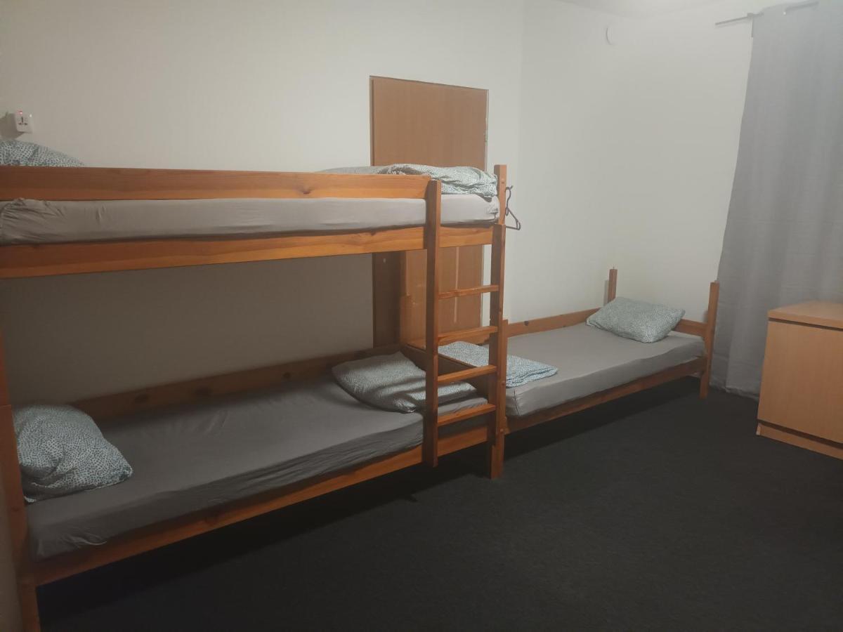 وارسو Polsland Hostels Airport المظهر الخارجي الصورة